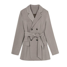 Load image into Gallery viewer, High quality women's suits large size XL-5XL 2019 autumn new loose double-breasted blazer Women's casual pleated dress suit
